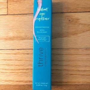 thrive causemetics highlighting stick
